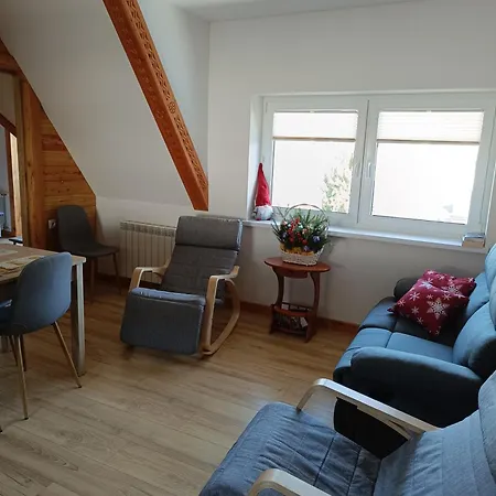 Appartement Dom W Krokusach Goscinne Nowe Bystre